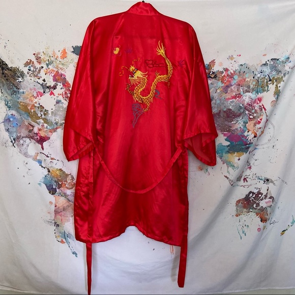 Chinese silk blend embroidered dragon belted robe 🐲 - Picture 4 of 11
